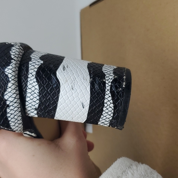 4 for $20 Chinese Laundry ankle strap heeled sandal women's 9M - Picture 10 of 11